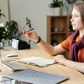 Supporting students setting a best career goal